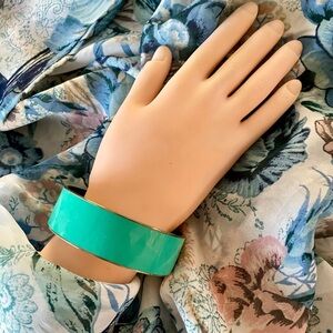 Ann Taylor Vintage Bangle Bracelet, Green & Gold-Tone, Signed, 2 3/4” Di…